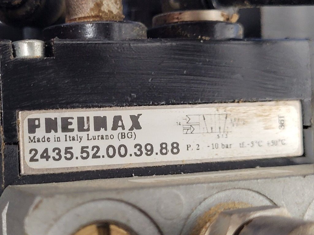 Pneumax Pneumatic Solenoid 2 Valve Manifold 2400.04.01 24VDC 145 PSI OBS518.A