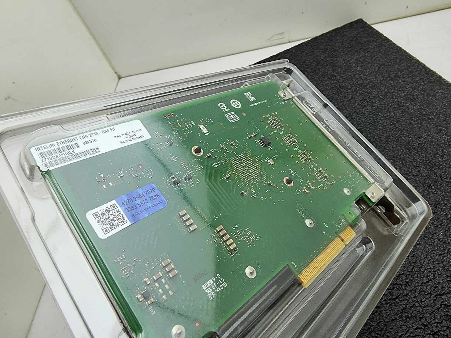 Intel X710-DA4 FH Quad Port 10Gb/s PCI-E 3.0 x8 Ethernet Adapter X710DA4FHBLK