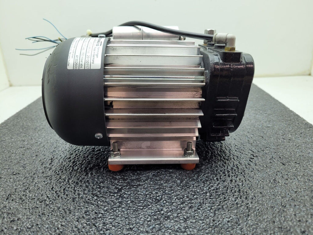 Thomas Picolino VTE3 Rotary Vane Vacuum Pump Compressor 230VAC 1PH w/ 4 Valves