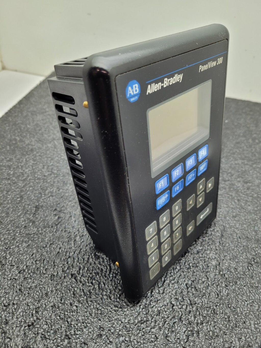 Allen-Bradley 2711-K3A5L1 Ser A FRN 4.0 PanelView 300 Operator Interface HMI