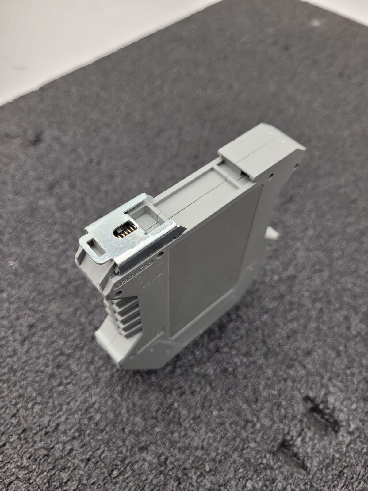 Omron G9SB-2002-C Safety Relay Unit 24 VAC / VDC DIN Rail Mount
