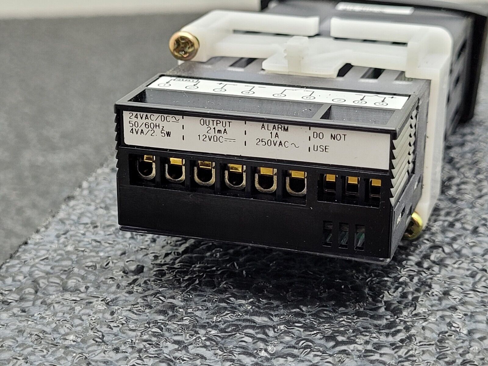 OMRON E5GN-Q1TC Temperature Controller Powered On