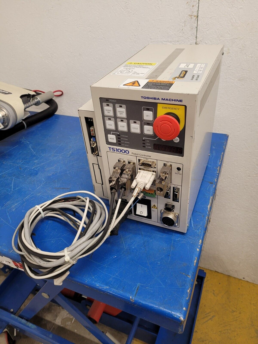 Toshiba TS1KOP Scara Robot Arm TH250A-CE 2011 TS1000 Parts Or Repair