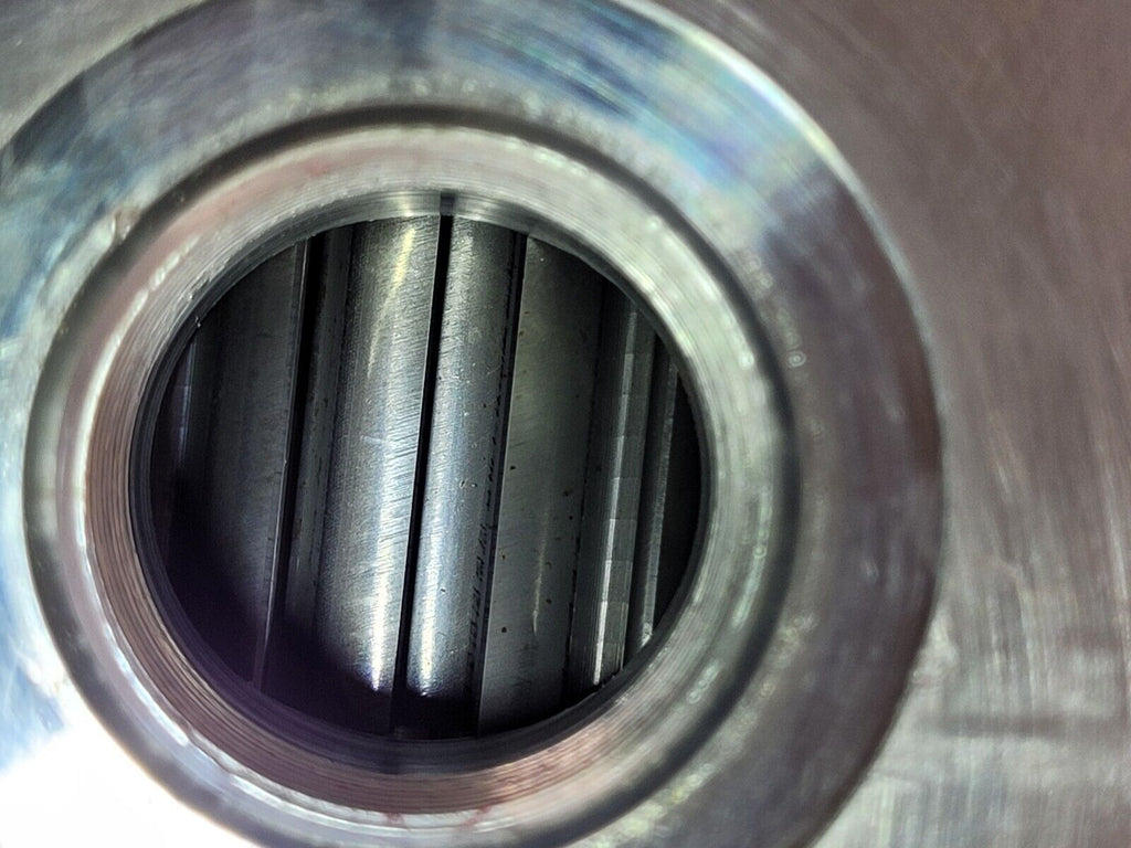 Haldex Barnes Gear Motor Hydraulic Pump 6400 1830510 New, has rust inside