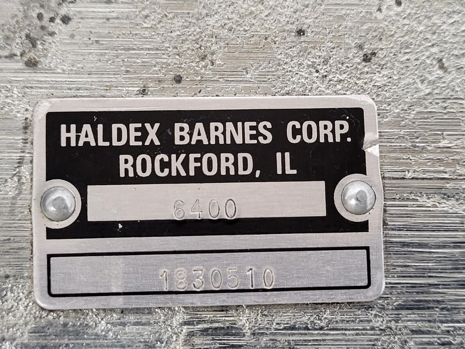 Haldex Barnes Gear Motor Hydraulic Pump 6400 1830510 New, has rust inside