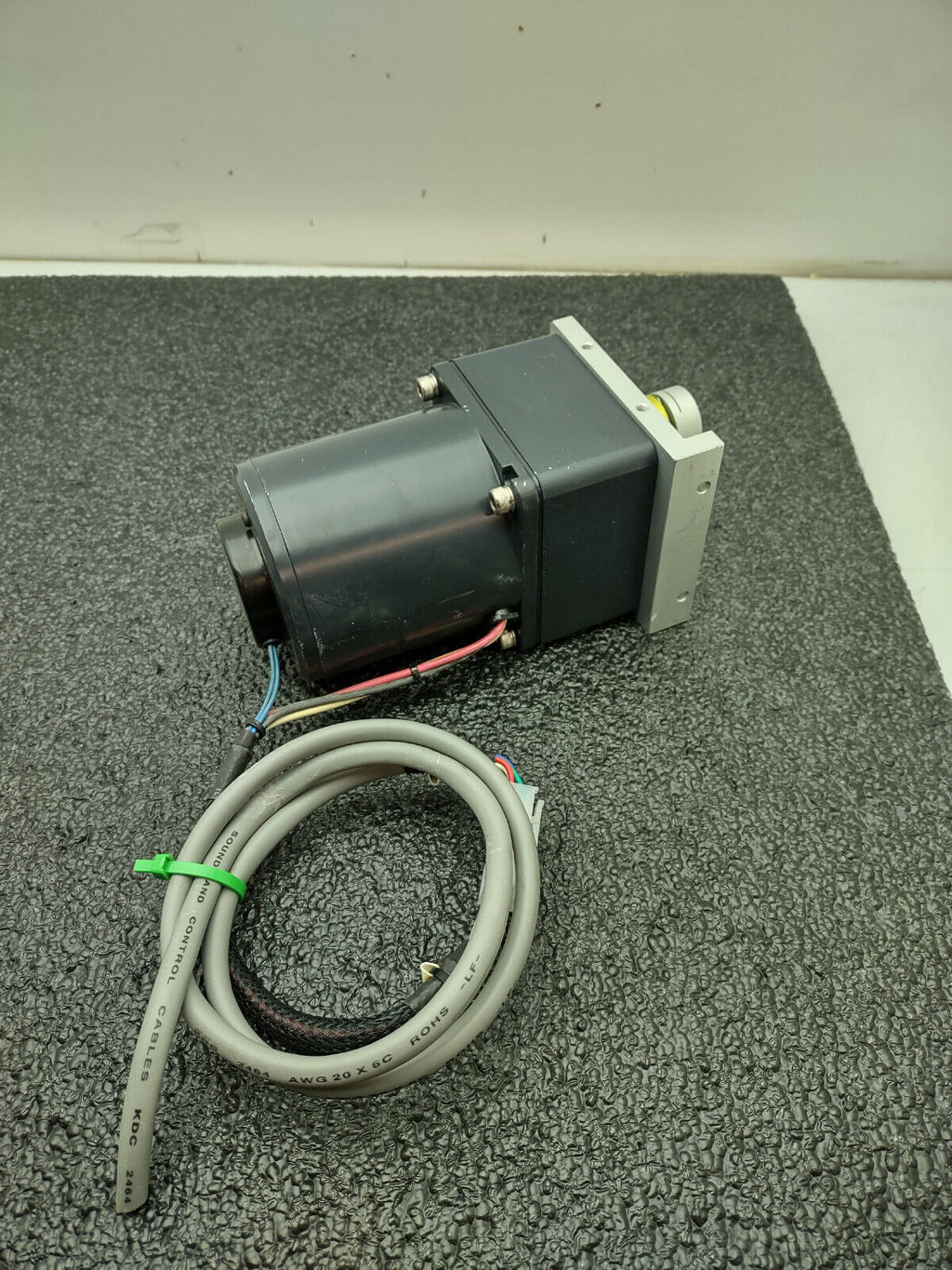 Oriental Motor 4IK25RGN-CW Speed Control Motor 4GN30K GEAR HEAD 200-240VAC 25W
