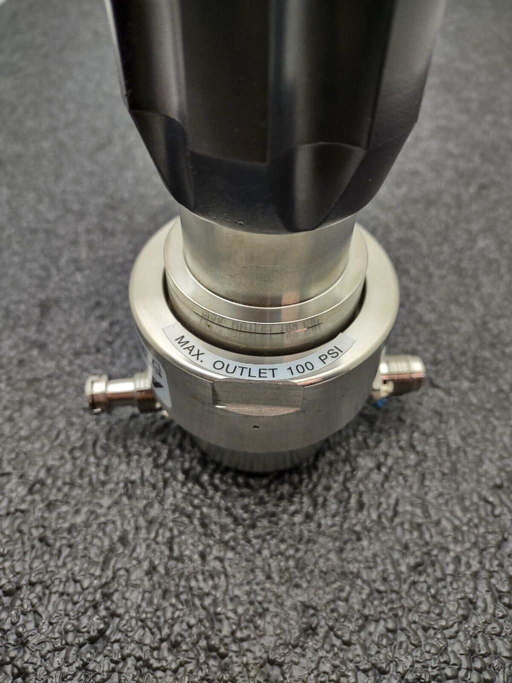 Aptech AP1210SM 2PW MV4 MV4 Diaphragm Regulator Valve 1700PSI Input 0-100PSI Out