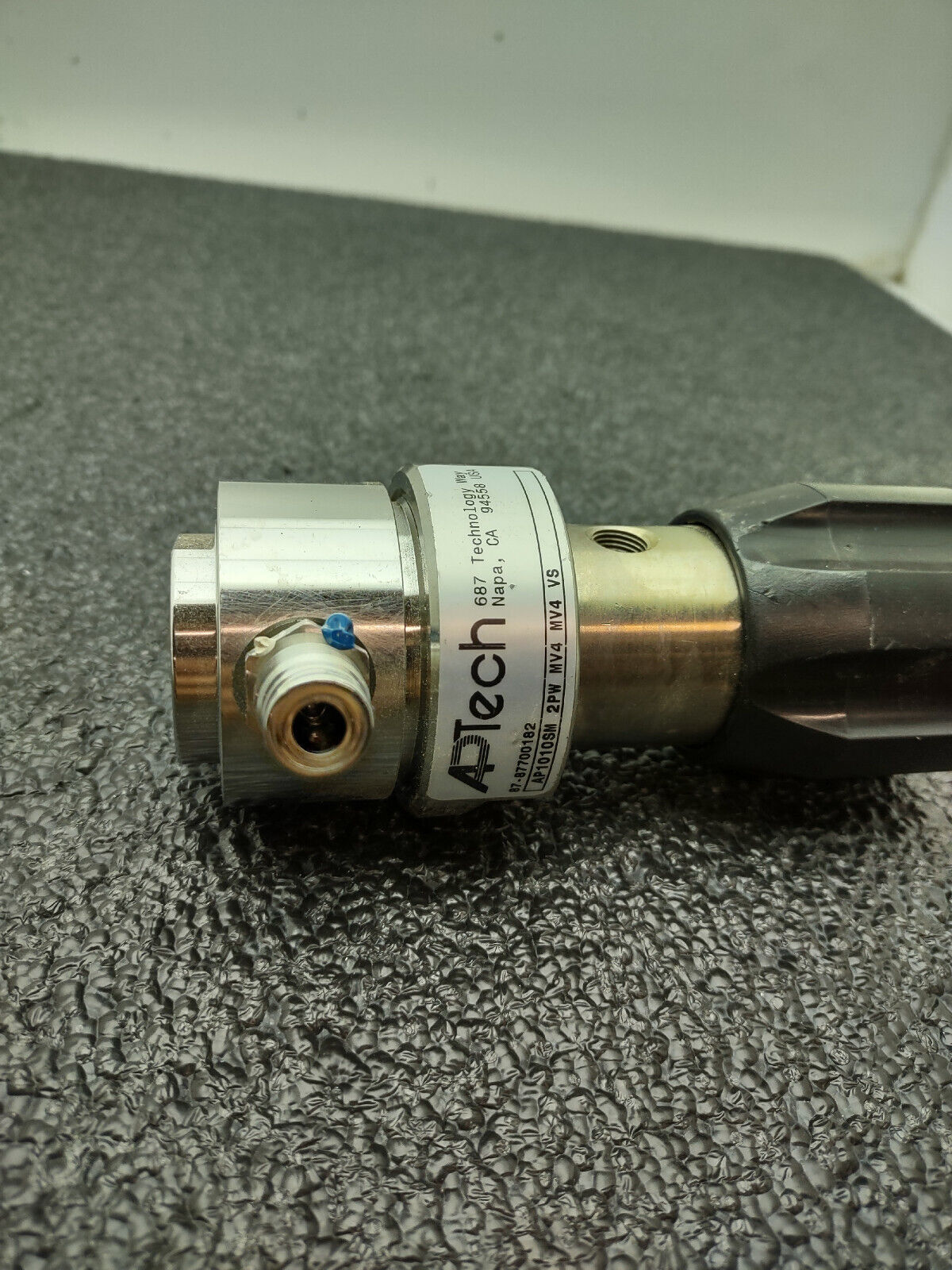 Lot of 2 APTech AP1010SM 2PW MV4 MV4 VS Regulator 3500PSI IN 100PSI Out