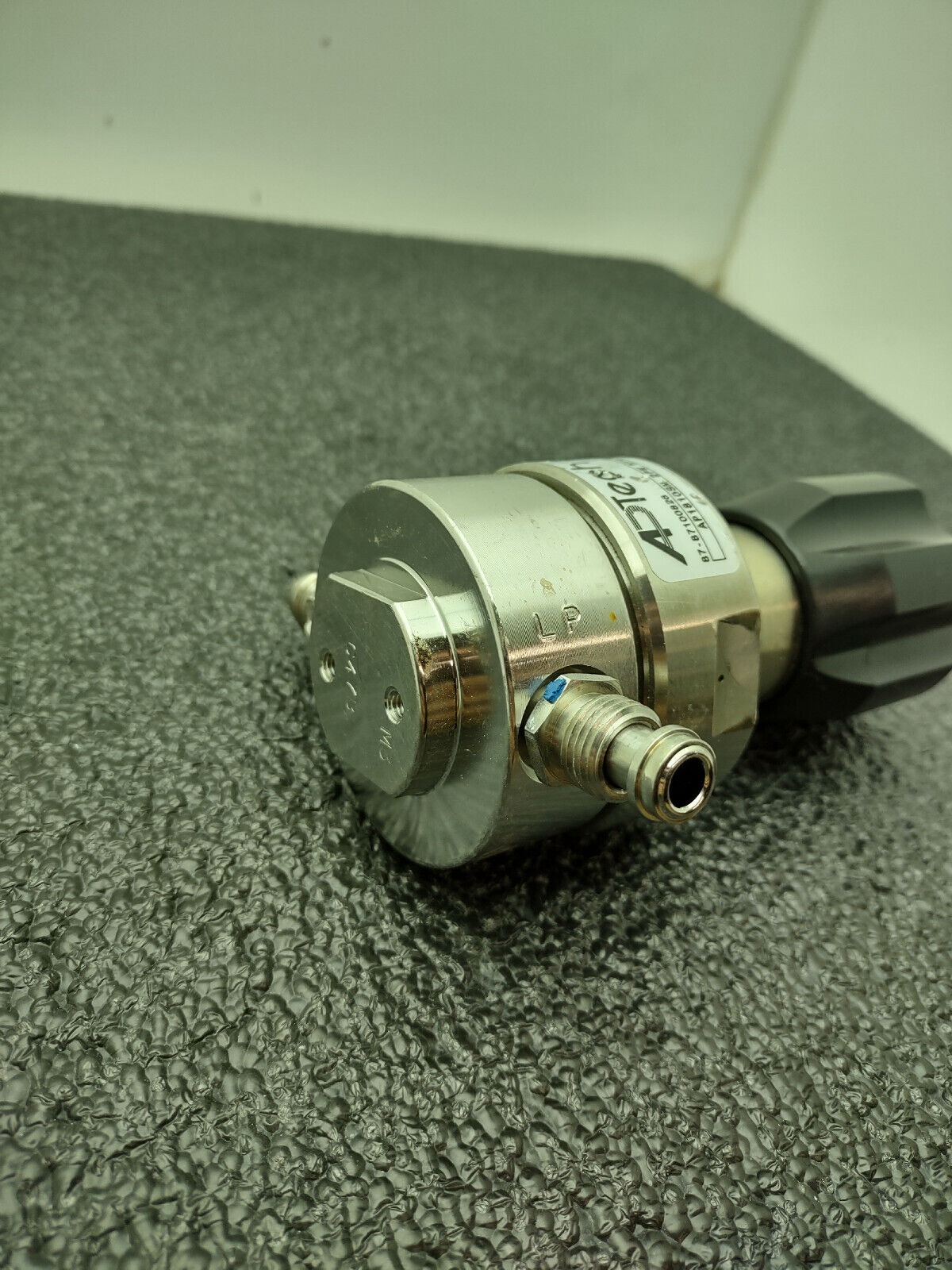 lot 3x Aptech AP1810SM 2PW MV4 MV4 Diaphragm Regulator 300PSI Input 100PSI Out