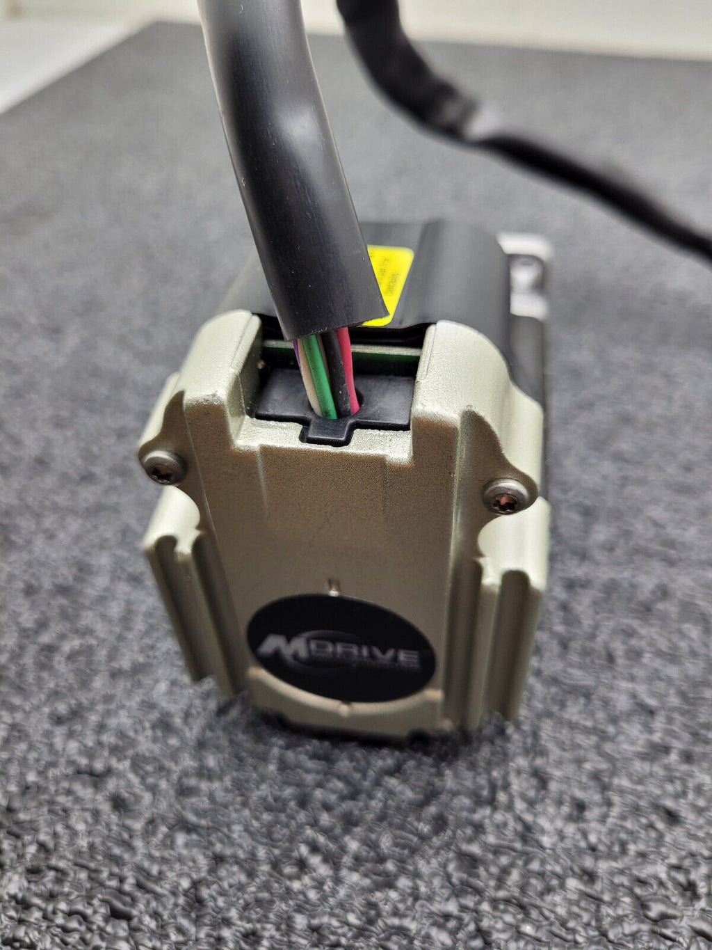 Schnieder Electric Stepper Motor + Drive mDrive23 MCI23B-STC-01