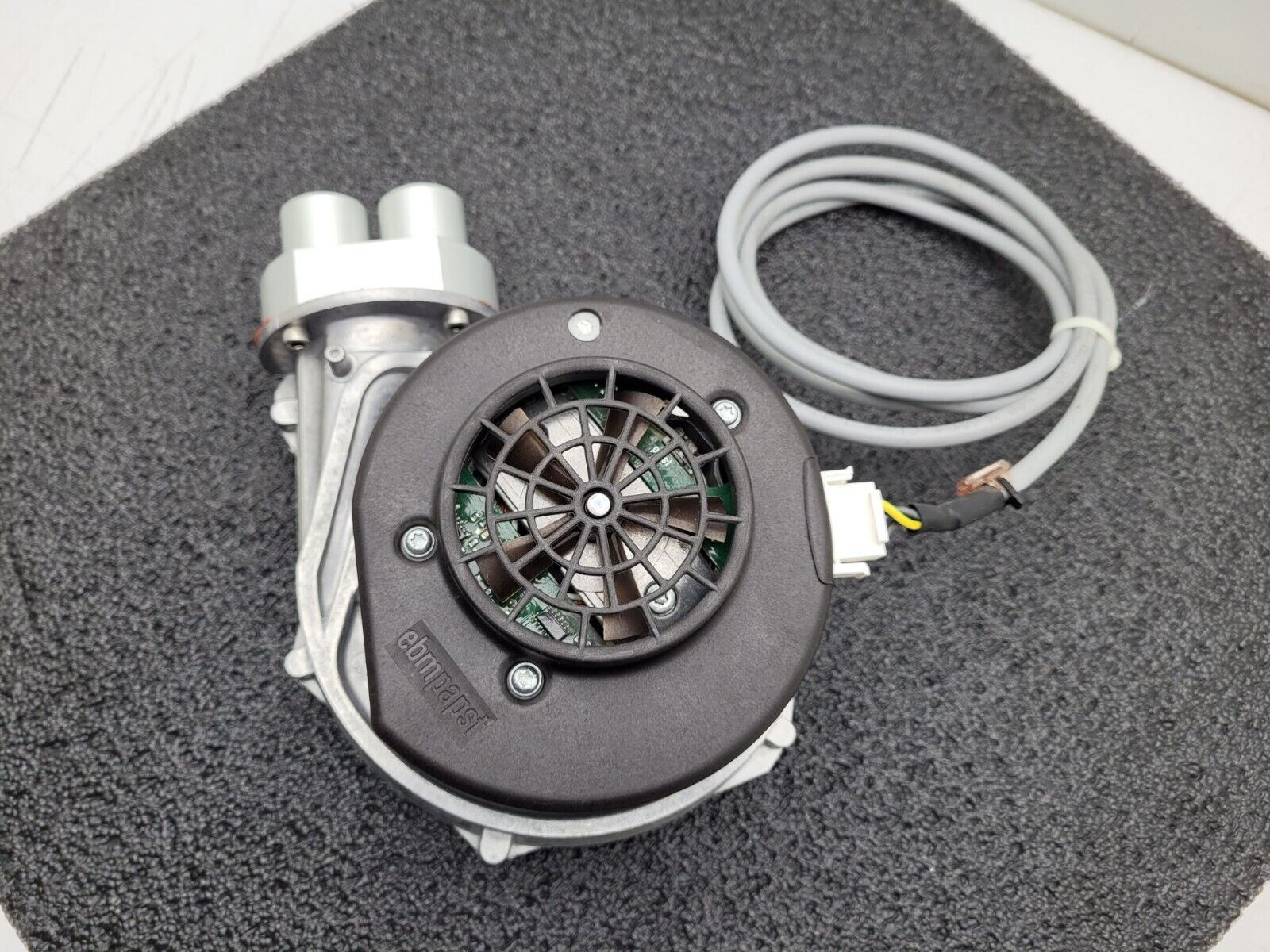 EBMPAPST RG128/1300-3612-020304-112 120VAC 90W  Centrifugal Blower Fan Twin Out