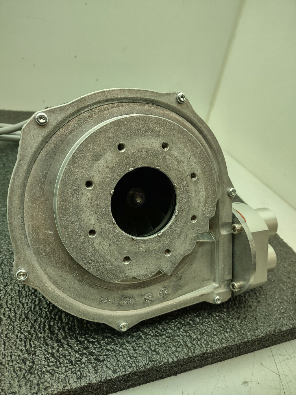 EBMPAPST RG128/1300-3612-020304-112 120VAC 90W  Centrifugal Blower Fan Twin Out