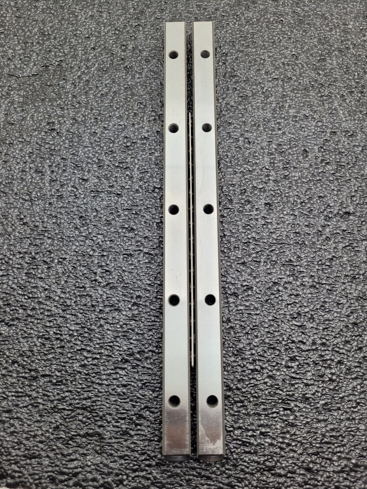 Lot of 2x Pairs of IKO CRW6-250 Linear Slide Guide Crossed Roller Way Bearings
