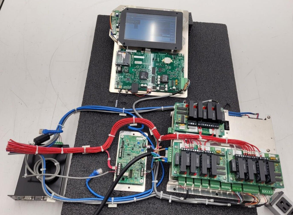 Thermotron 8200 Main Control Board HMI Touchscreen Termperature Chamber Panel