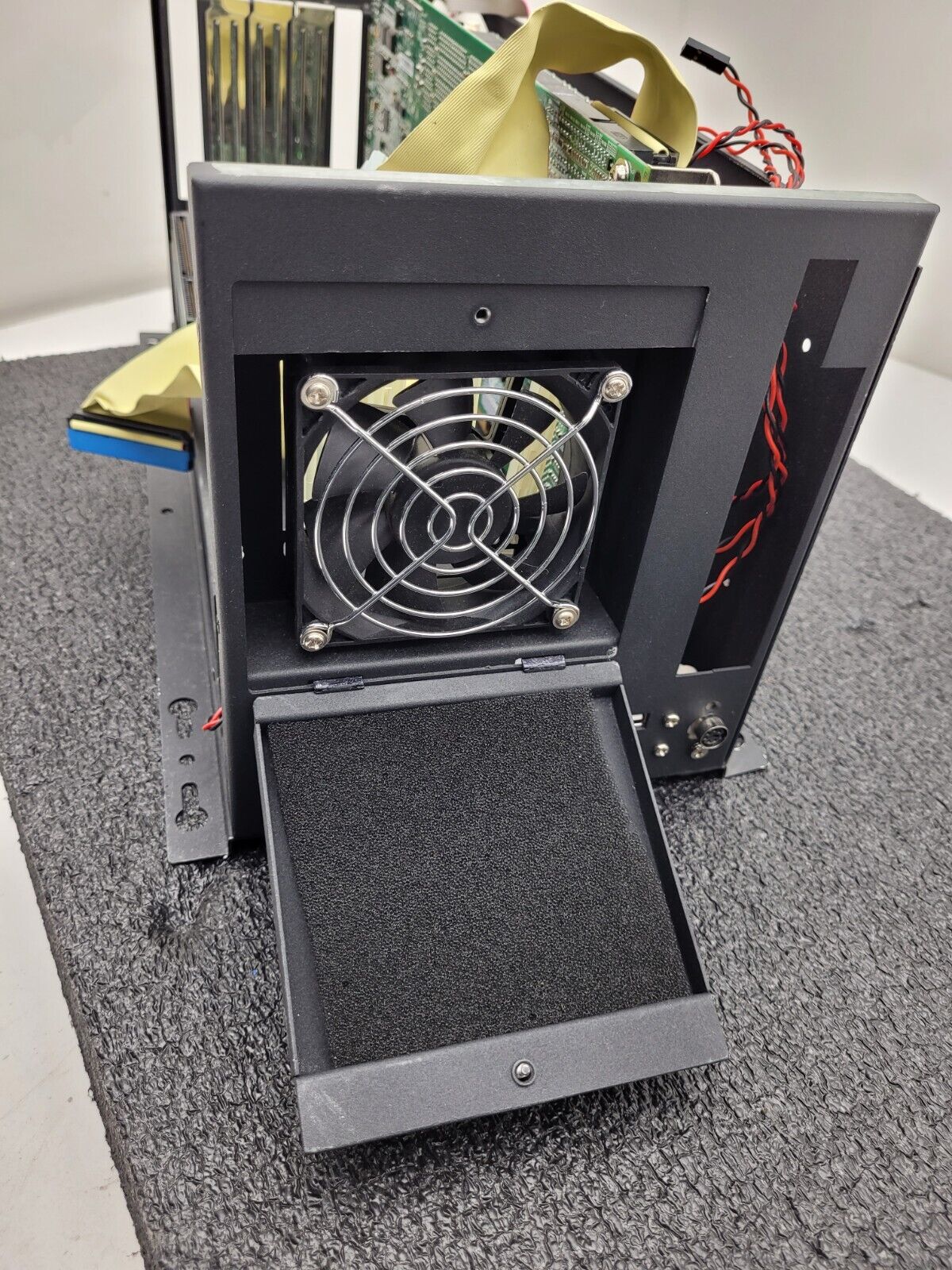 Advantech PCA-6277 Motherboard 190662770B DCOM Tough Case 6SX Power On Tested A