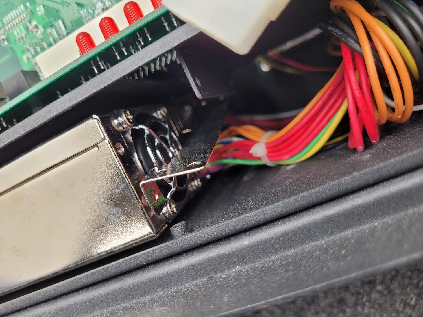 Advantech DC-3010-V Motherboard 8096919100 DCOM Tough Case 6SX Power On Tested B