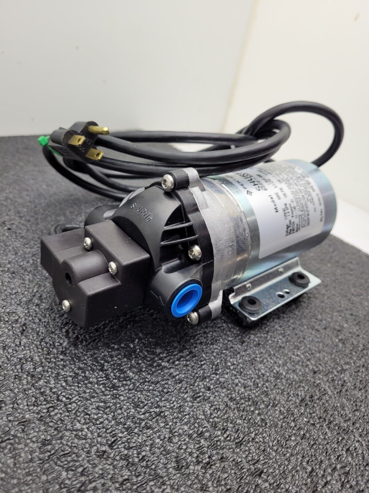 Pentair SHURflo Pump 8020-833-238BX 115VAC 60HZ 1A 1.6GPM 100PSI NEW
