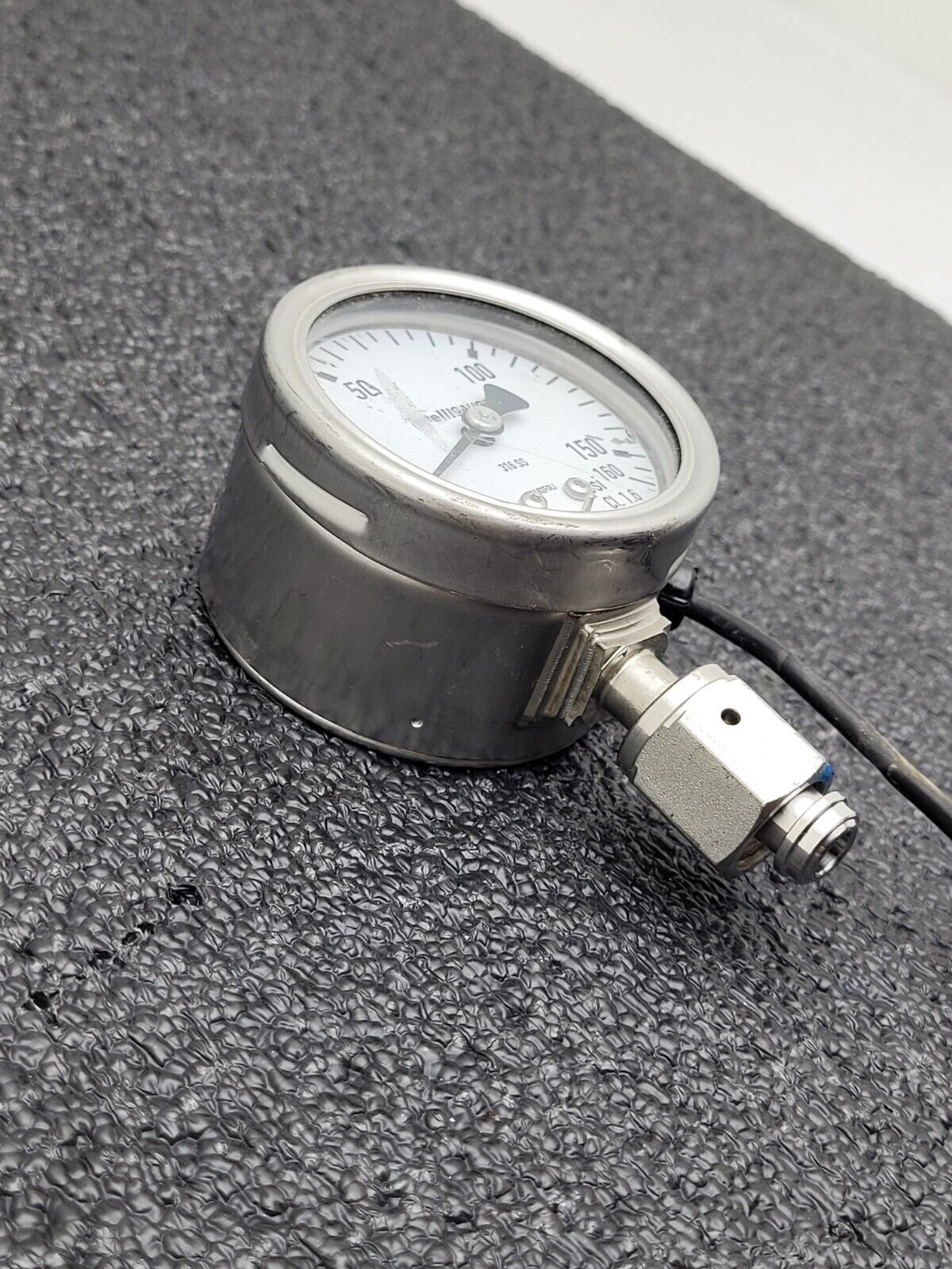WIKA PGT23.063 150PSI Vacuum Pressure Transmitter 50851705 12-30VDC VCR Fitting