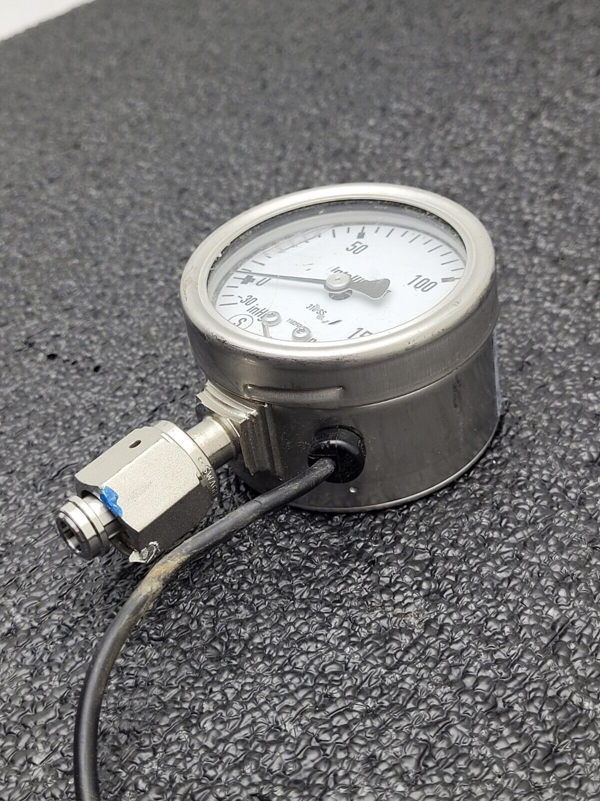 WIKA PGT23.063 150PSI Vacuum Pressure Transmitter 50851705 12-30VDC VCR Fitting