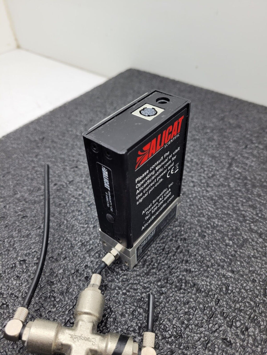 Alicat Scientific M-10SCCM-D/5M Precision Gas Mass Flow Meter AIR 5 SCCM Tested