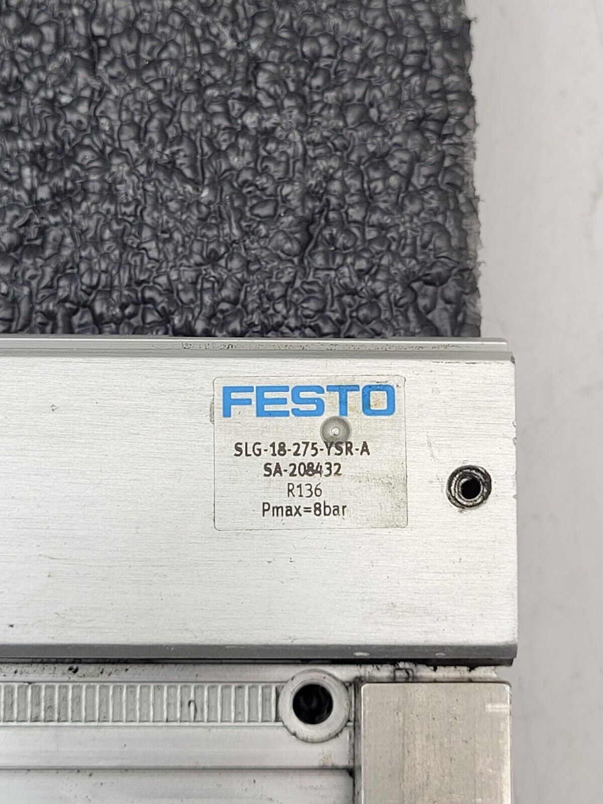 Lot of 2x FESTO SLG-18-275-YSR-A SA-208432 Linear Drive Air Actuator says: leaks