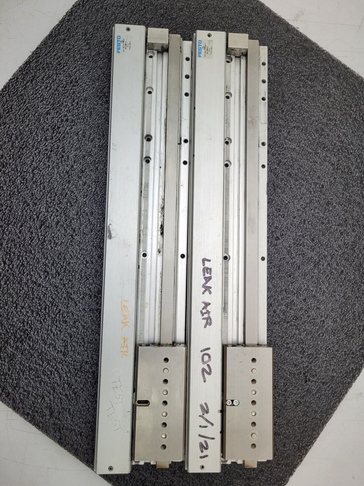 Lot of 2x FESTO SLG-18-275-YSR-A SA-208432 Linear Drive Air Actuator says: leaks