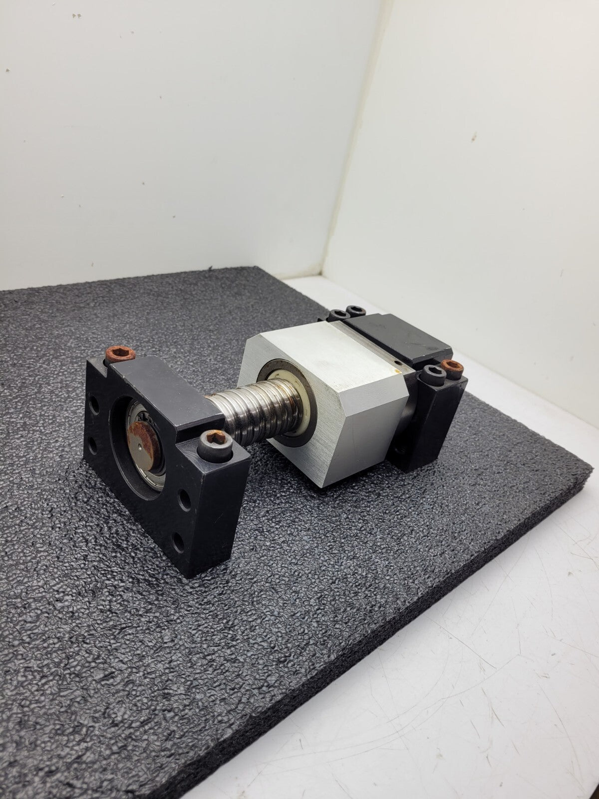 Ball Screw 3.5" travel 0.37" Pitch 1" input shaft 1.5" major Diameter Heavy Duty