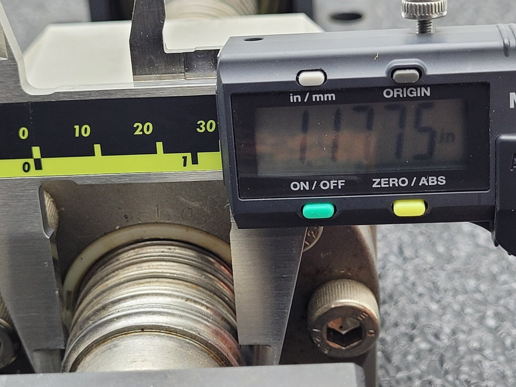 Ball Screw 4" travel 0.2" Pitch 0.7" input shaft 1.17" major Diameter Heavy Duty