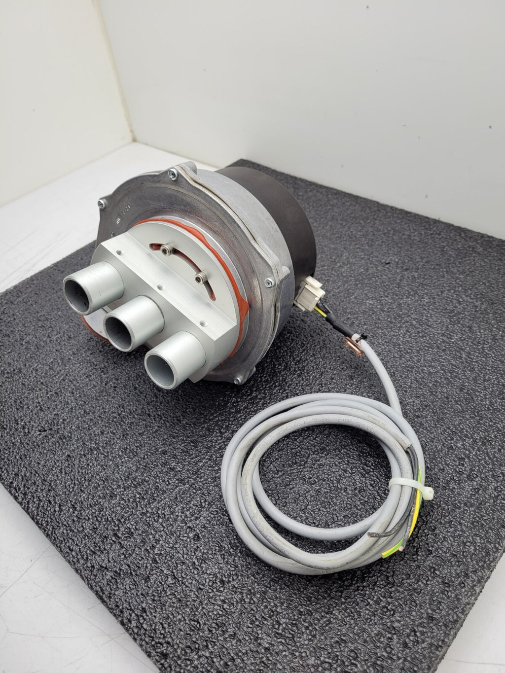 EBMPAPST RG128/1300-3612-020304-112 120VAC 90W Centrifugal Blower Fan 3x Outlet