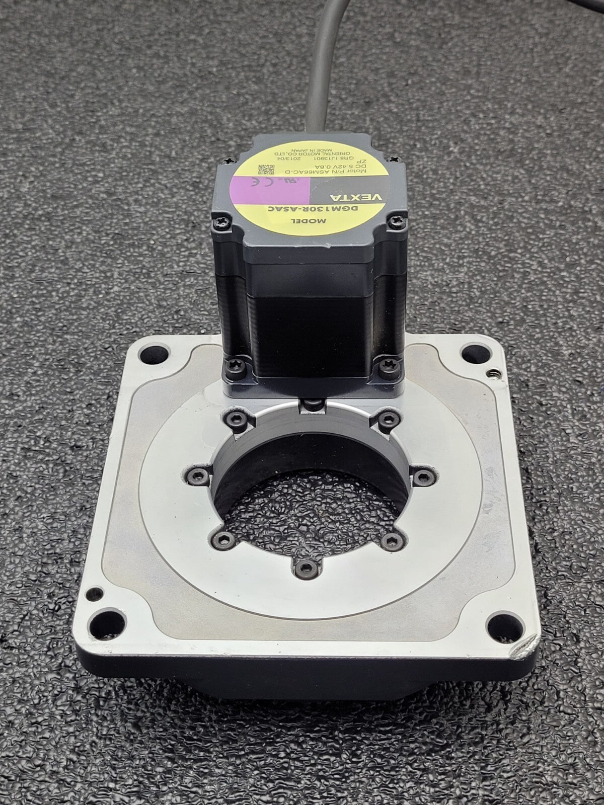 Oriental Motor VEXTA Rotary Motor Stage Hollow Shaft DGM130R-ASAC Drive