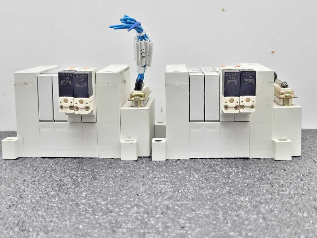 4x SMC Pneumatic Valve Block Solenoid Manifold 24VDC 26 Valves Total Lot E DB25