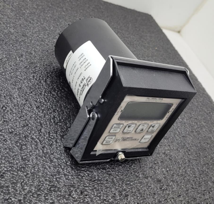Tenor Automatic Timing Solutions 765-8-1000 ATC Time/Count Step Controller NOS