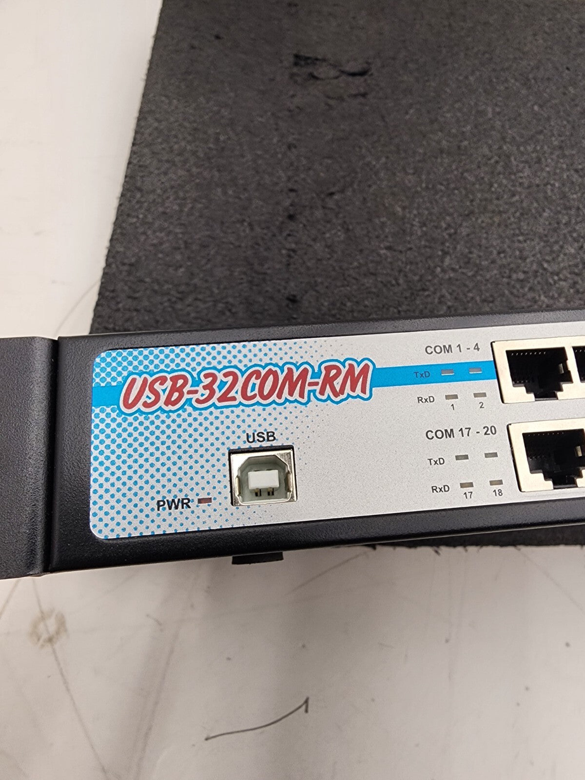 Coolgear USB to 32 Port COM RS-232 Serial Adapter FTDI Chipset USB-32COM-RM Ears