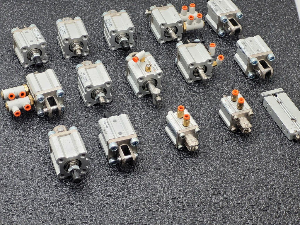 Lot of 15 SMC CQ2D20-15DM-W / CQ2D2015DMW Push Pull Pnuematic Compact Cylinder