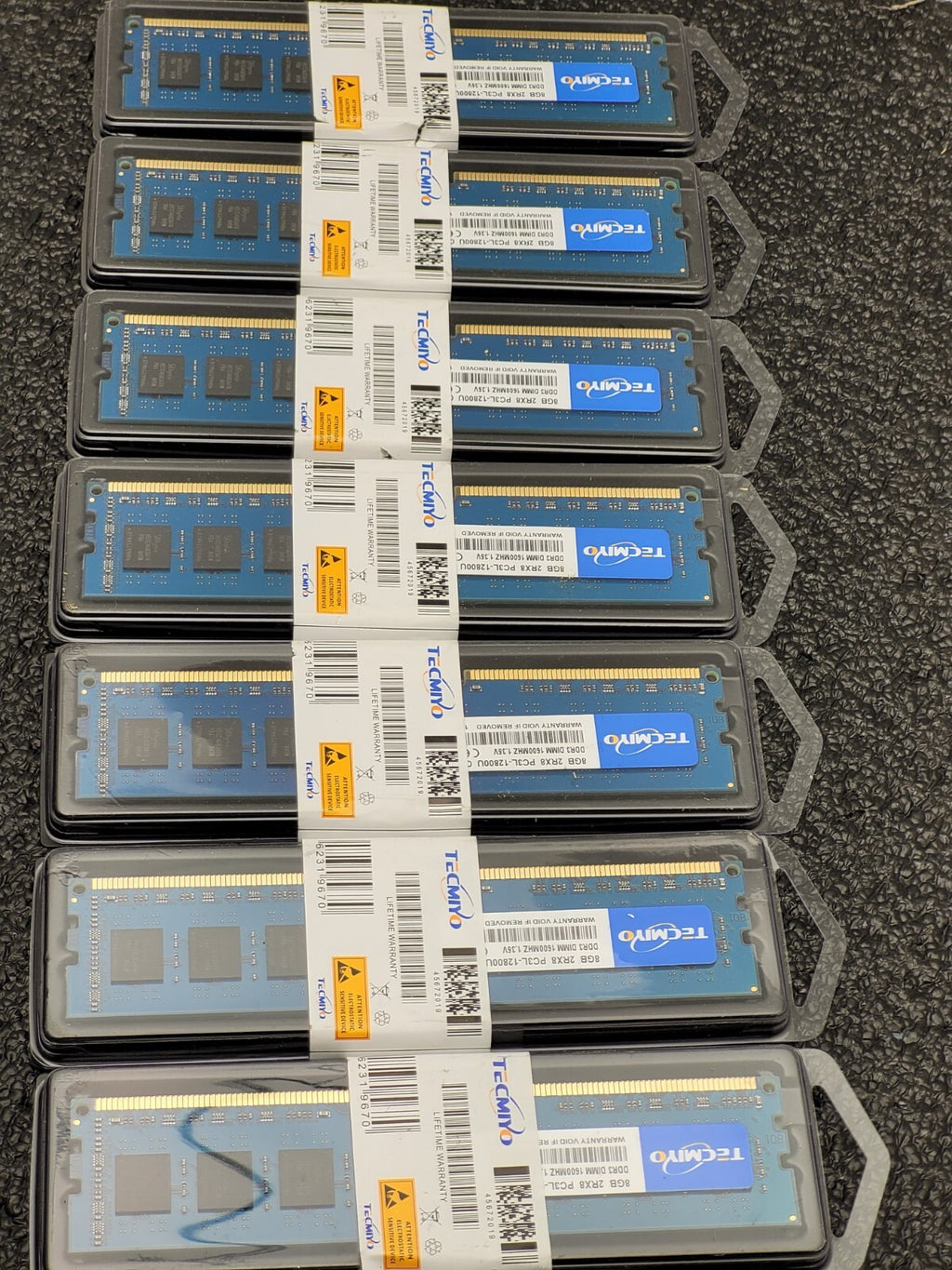 Lot of 9x TECMIYO 8GB PC3L-12800U DDR3 1600MHz PC3 Ram