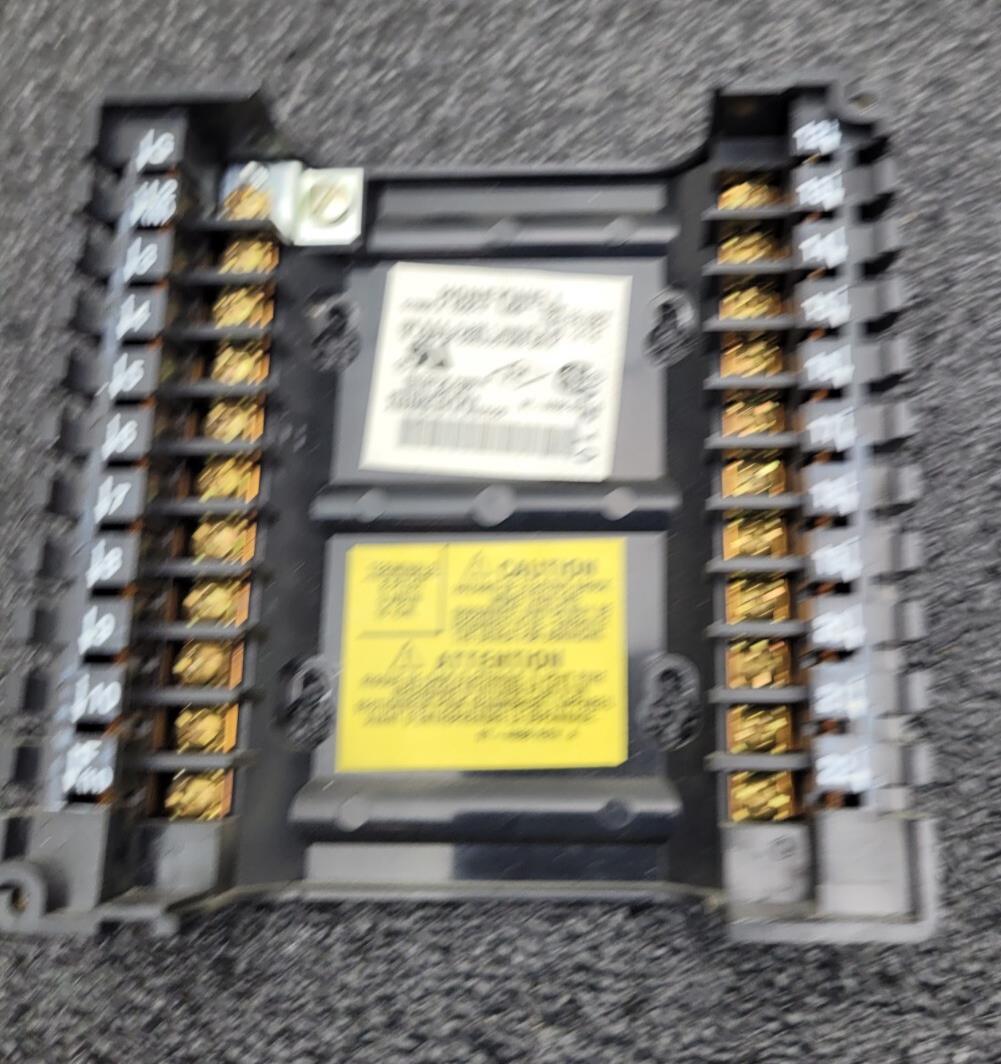 HONEYWELL RM7895D1011 Primary Control 120VAC 50/60HZ