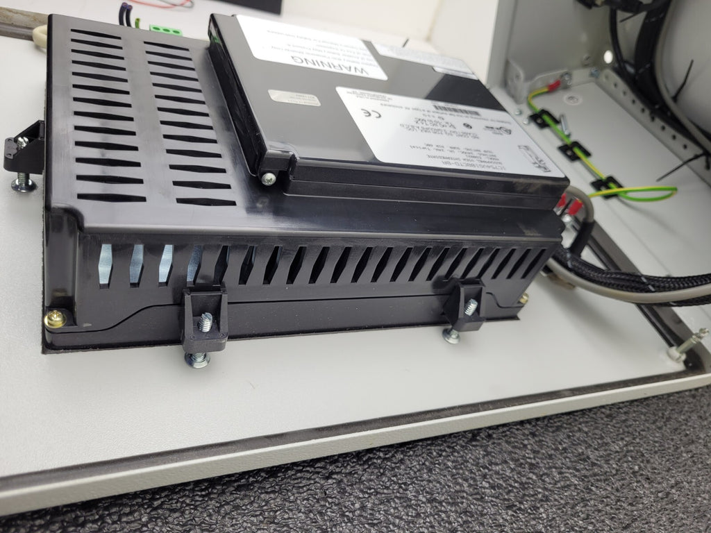 GE FANUC IC754VG108CTD ES0821 8" BA Touch Panel ES0821 Quickpanel View