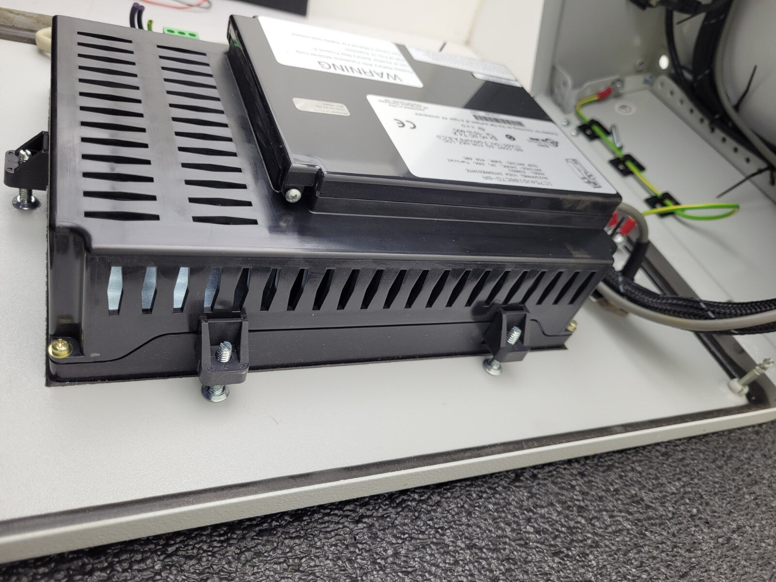 GE FANUC IC754VG108CTD ES0821 8" BA Touch Panel ES0821 Quickpanel View