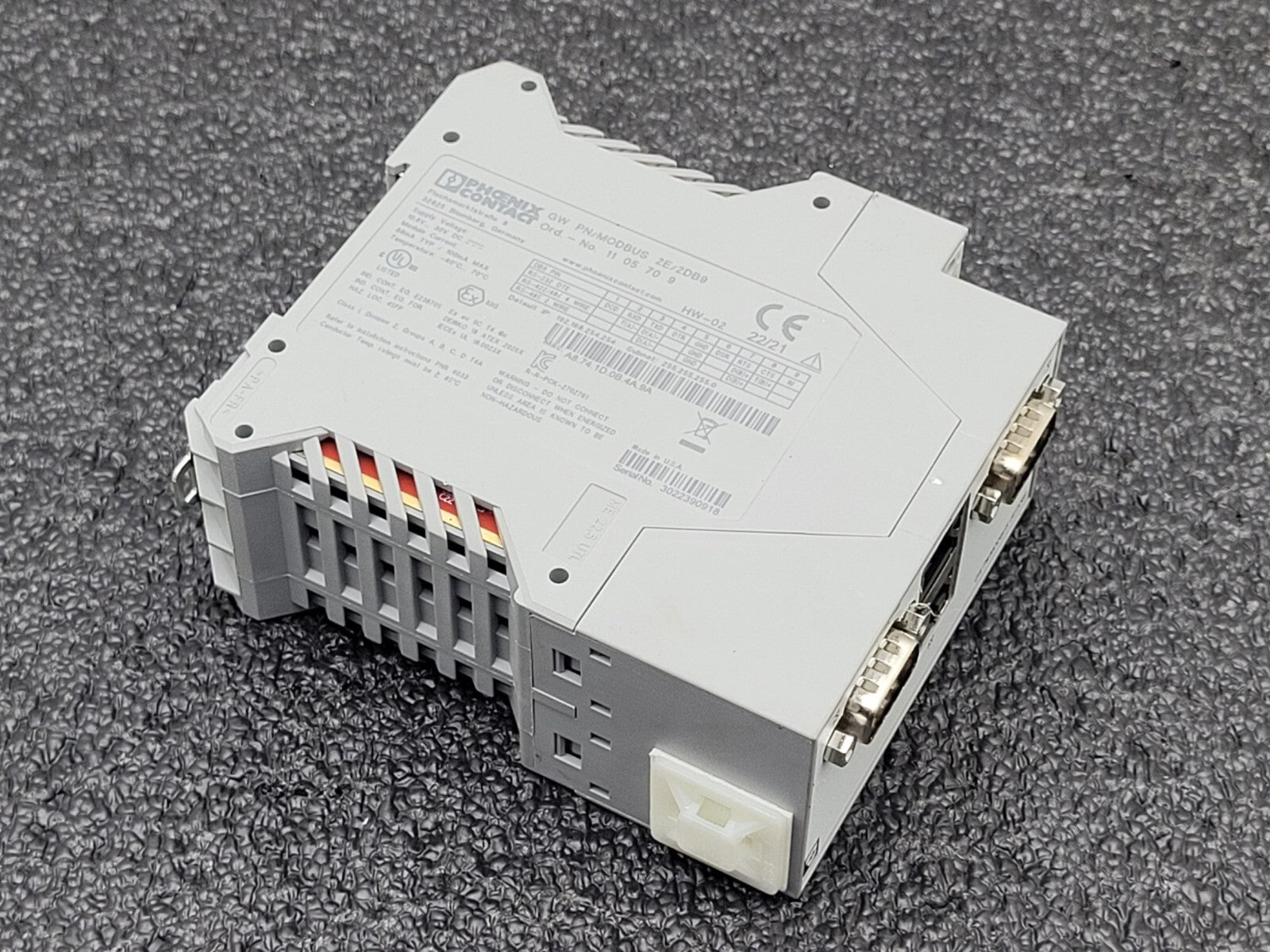 Phoenix Contact GW PN/MODBUS 2E/2DB9 Interface Converter 1105709
