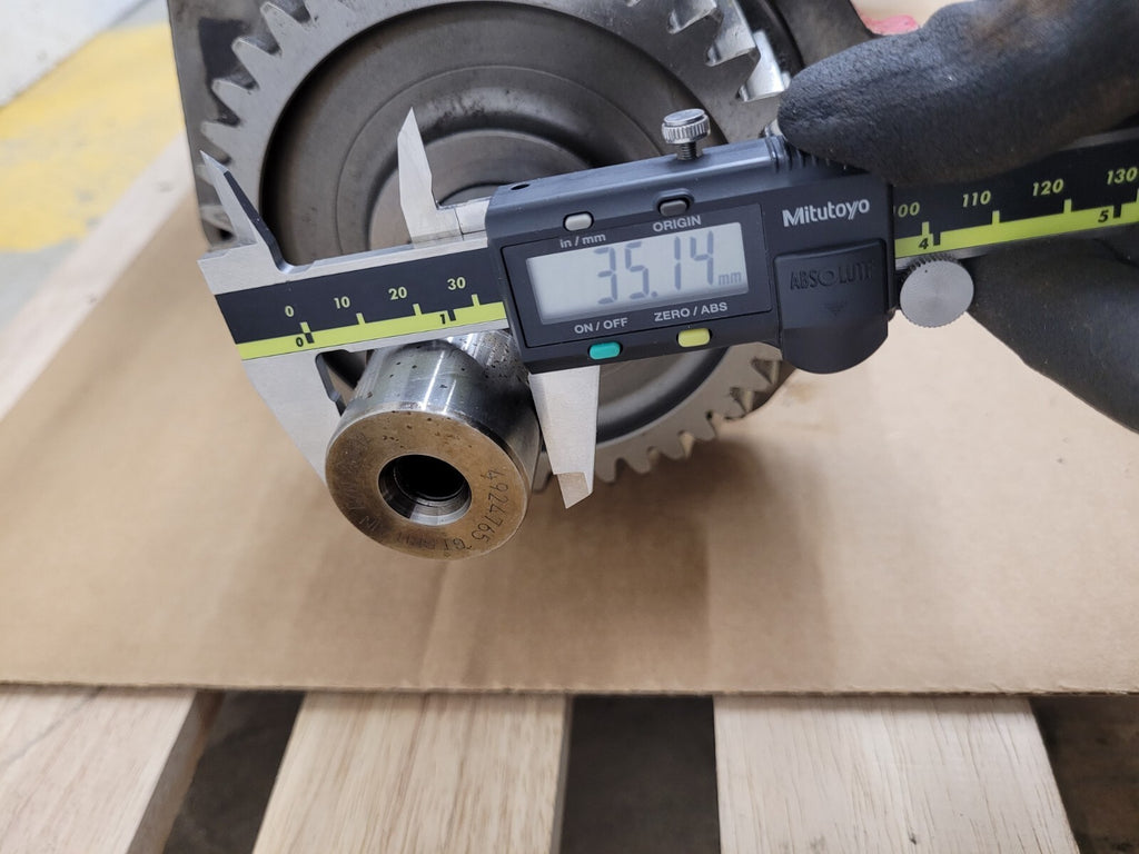 Cummins Bosch QSK50 QSK60 Fuel Injection Pump Assembly 5540246 MCRS F00BC00114