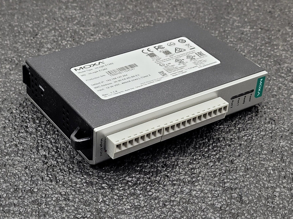 Moxa ioLogik E1242 Universal 4xAI 4xDI 4xDIO 2x Ethernet TCP I/O Controller