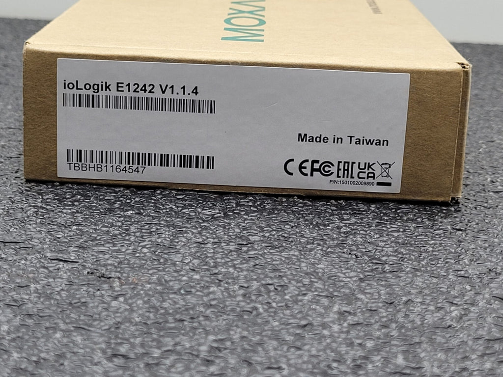 Moxa ioLogik E1242 Universal 4xAI 4xDI 4xDIO 2x Ethernet TCP I/O Controller