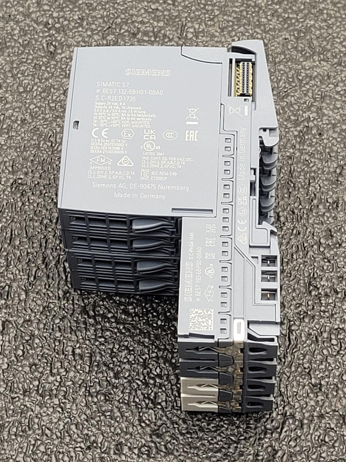 Lot of 4 SIEMENS 2x DQ 6ES7132-6BH01-0BA0 SIMATIC S7 + 2x DI 6ES7131-6BH01-0BA0
