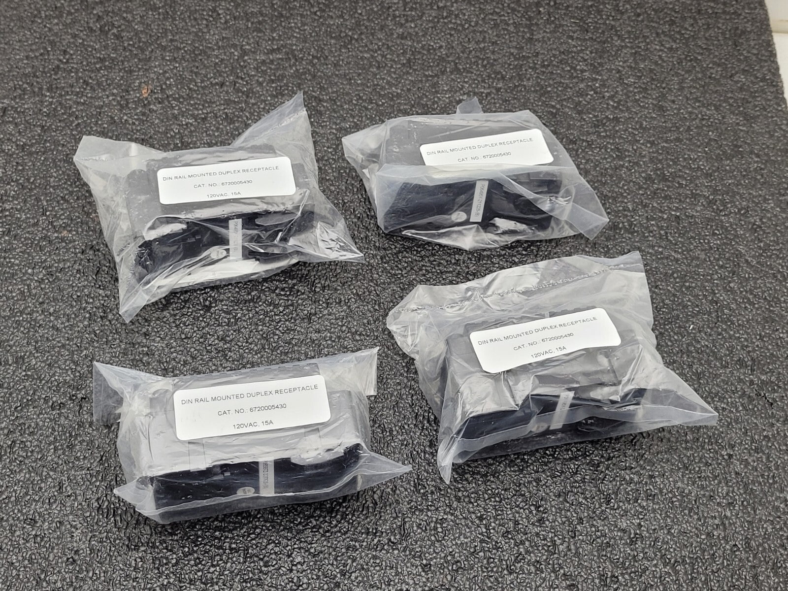 Lot of - 4 Weidmuller DIN-Rail 120VAC Duplex Outlet w/LED, 15A, 42mm Rail Mount