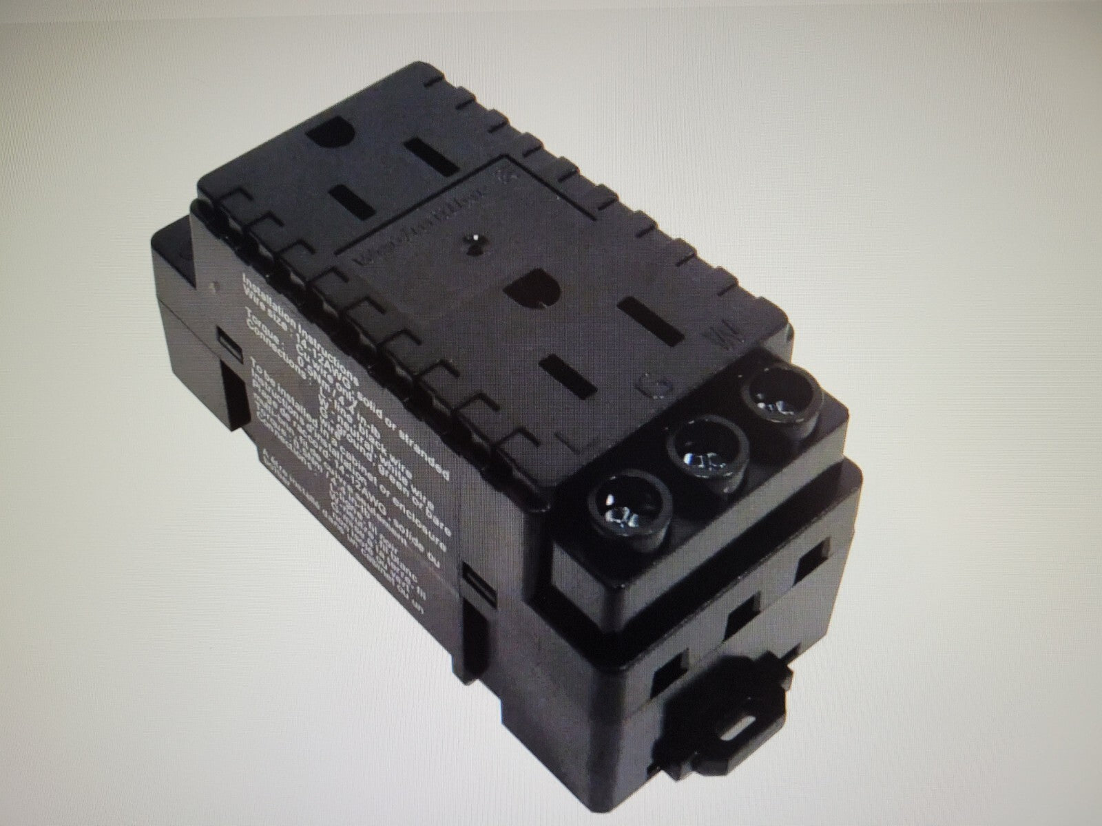 Lot of - 4 Weidmuller DIN-Rail 120VAC Duplex Outlet w/LED, 15A, 42mm Rail Mount