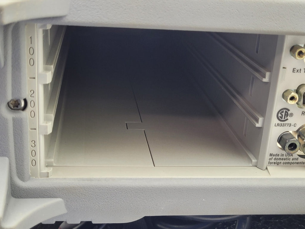 HP 34970A Data Acquisition / Data Logger Switch Unit Passes Self Test Unit B