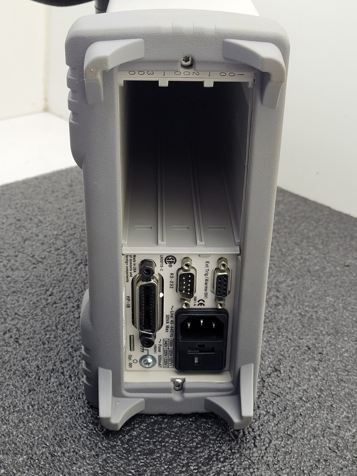 HP 34970A Data Acquisition / Data Logger Switch Unit Passes Self Test Unit B