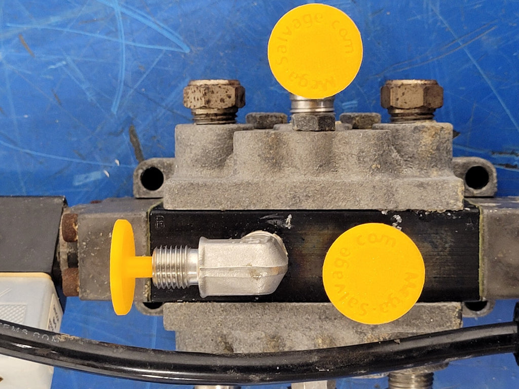 Alkon Corp Pneumatic Valve Block 375-68L00368L-2 12VDC Solenoid Coil