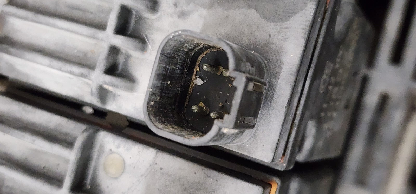 Danfoss PVG 32  9x Proportional Hydraulic Valve 159B5164 Block 157B4292 11089276