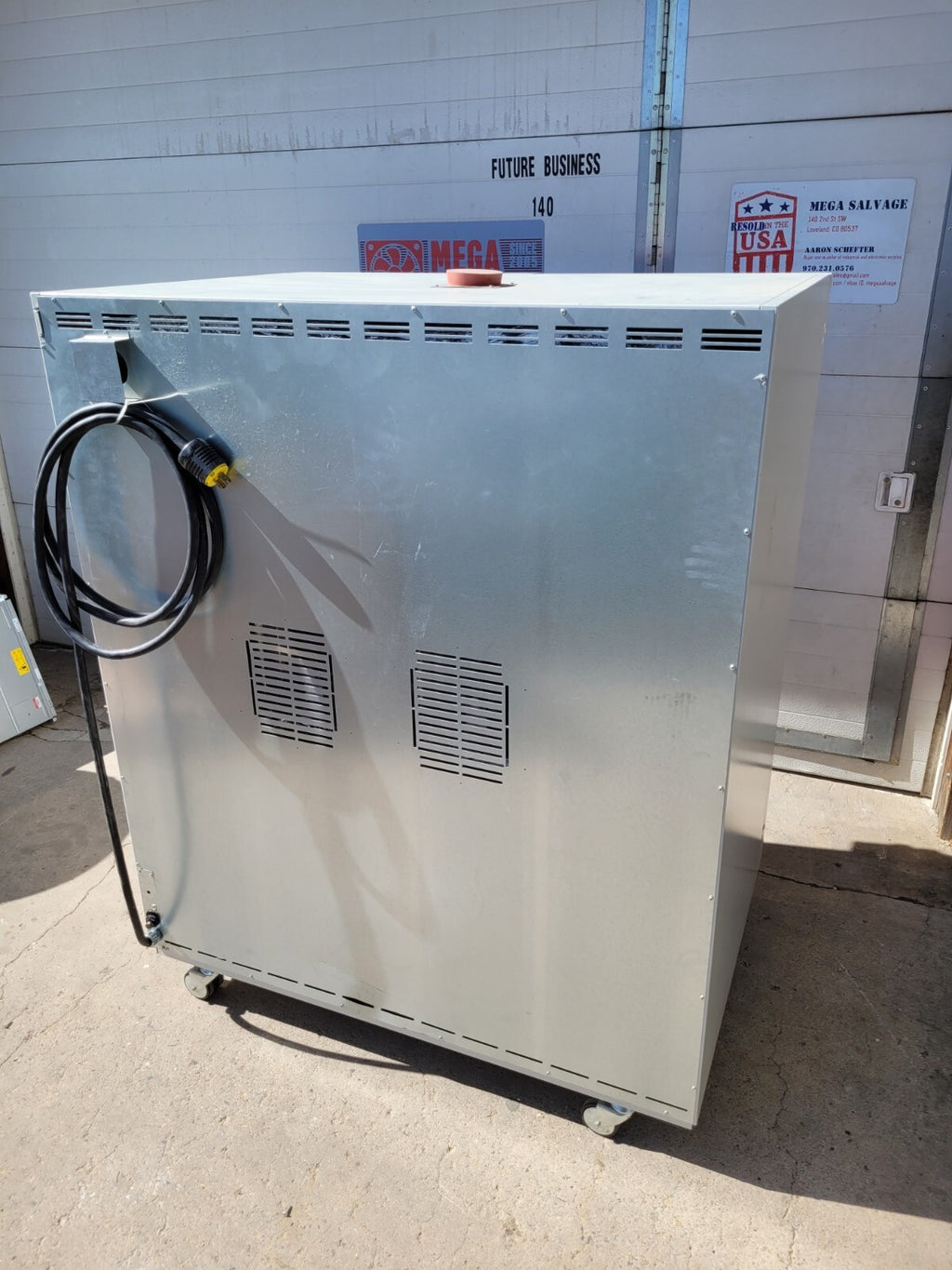 Binder Universal Drying Burn-Off Oven 9110-0070 300°C 208V 3PH 5kW